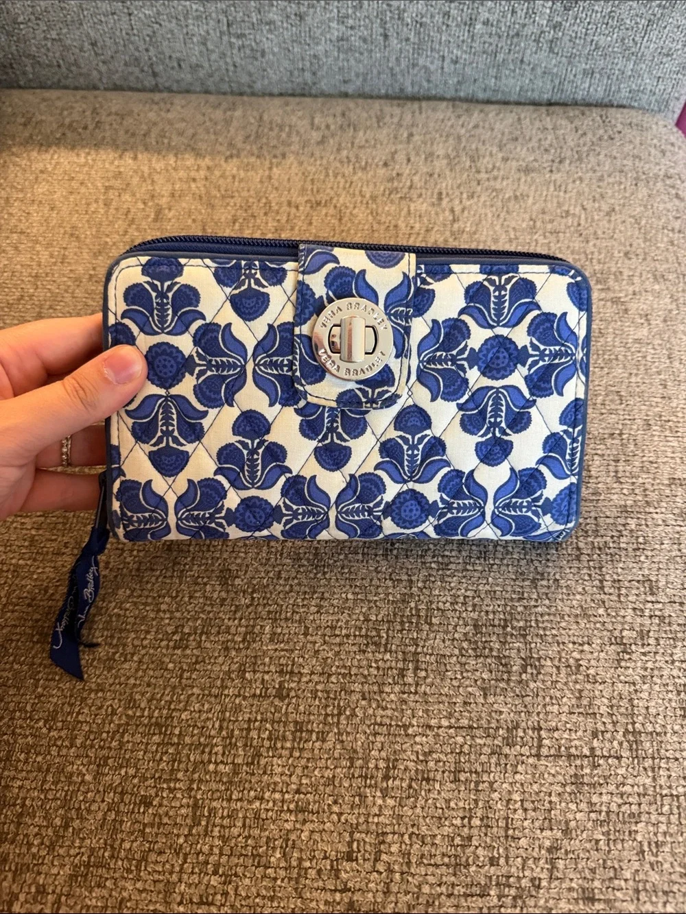 Vera Bradley Blue and Cream Quilted Floral Wallet - Picture 9 of 9
